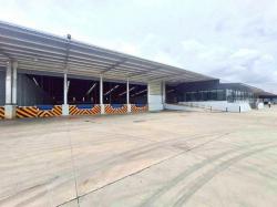 ให้เช่าโรงงานผังม่วงชลบุรี  ให้เช่าโรงงานศรีราชาชลบุรี ผังม่วงลาย พื้นที่ใช้สอย 22,400 ตรม. สามารถผลิตได้