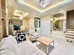 ให้เช่าทาวโฮม2ชั้น ใกล้ สัมมากร เพลส รามคำแหง หลังมุม  ซอยมิสทีน หมู่บ้านโกลเด้น ทาวน์ รามคำแหง-วงแหวน ถนน ราษฎร์พัฒนา สะพานสูง 