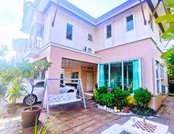 คาราโอเกะซิตี้ 350ม. เลียบทางด่วนเอกมัย-รามอินทรา ให้เช่าบ้านเดี่ยว 2 ชั้น หรูหรา 71ตร.วา.284ตร.ม.  เซ็นทรัล อีสต์วิลล์ 1.7 กม. 