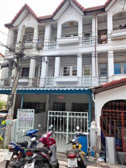 ขายทาวน์โฮม 3ชั้น หมู่วิเศษสุขนคร ซ.ประชาอุทิศ79 ขนาด 18ตรว.
