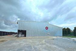 ขายและเช่าโรงงานบ้านบึงชลบุรี ขายที่ดินพร้อมสิ่งปลูกสร้าง พื้นที่สีเหลือง เนื้อที่  4  ไร่มีใบอนุญาต รง.4 (4)(5)