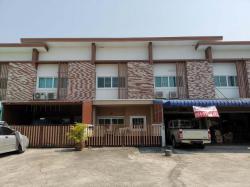 ขาย ทาวน์เฮ้าส์ 2 ชั้น แกรนด์ชลปาร์ค เมืองชลบุรี PTT00578