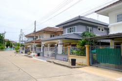 ขายบ้าน 2 ชั้น 43 ตารางวา ม.ภัทรนิเวศน์ ปทุมธานี ปรับปรุงใหม่ทั้งหลัง พร้อมอยู่