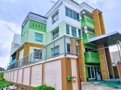 ตลาดอ่อนนุช 1.1กม. BTSอ่อนนุช 1.2กม. Stand Alone 4ชั้น 69ร.วา. 490ตร.ม. 3นอน 4 น้ำ  เข้าได้3 ทาง  ถ.ศรีนครินทร์ อ่อนนุช พัฒนาการตัดใหม่