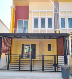 พระราม2 พันท้ายนรสิงห์ ซีเจ วิเศษสุขนคร 900 ม.ให้เช่าทาวน์โฮม 2 ชั้น หลังมุม 32ตร.วา. 260ตร.ม.รร.วัดแสมดำ 1.9กม.4นอน 3น้ำ 