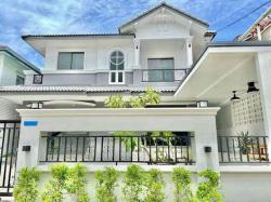 ขายบ้านเดี่ยว 2 ชั้น รีโนเวทใหม่ แหล่งชุมชน ศรีราชา ชลบุรี FP-H01427 