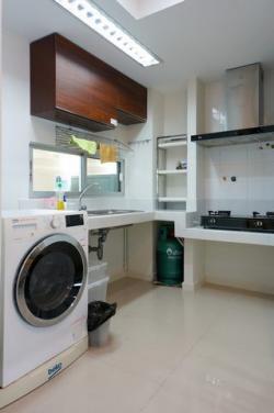 ให้เช่าทาวน์โฮมใกล้เดอะมอลลบางกะปิโครงการบ้านใหม่กรุงเทพกรีฑา 7   เนื้อที่28.ตารางวาพื้นที่ใช้สอย 132 ตารางเมตร 3 ห้องนอน 