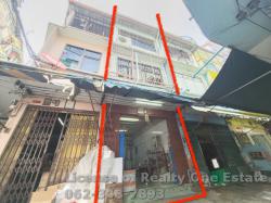 ขายด่วน! ตึกแถว 3 ชั้น ใจกลางเยาวราช ใกล้ MRT วัดมังกร ราคาสุดคุ้ม