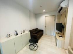 Life One Wireless private comfortable 4th floor BTS Ploenchit