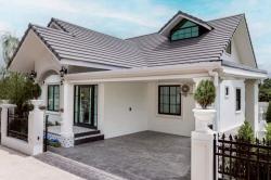 บ้านใหม่ สไตล์อังกฤษ สวนกว้าง บิ้วอินทั้งหลัง โซนน้ำแพร่ หางดง 