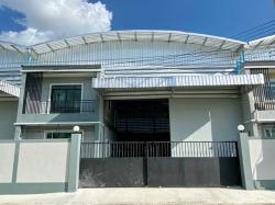 ตลาดนัดโพธิ์แจ้ 3.4 กม.เอกชัย โกดัง พร้อมออฟฟิศ 2 ชั้น สามารถทำโรงงานได้  688 ตร.ม. รร.ทานตะวันไตรภาษา 2.6 กม. เช่า-ขายโรงงาน  แถวคอกกระบือ 