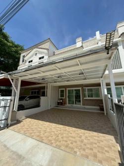 โลตัส บางนา-ตราด ทาวน์เฮาส์สุดหรู 2 ชั้น  265 ตร.ม. อินดี้ บางนา-รามคำแหง2 33 ตร.วา. จัดเเต็มเฟอร์ฯ 3นอน  3น้ำ ม.รามคำแหง 2 600 ม.