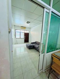 จรัญ71-77 MRT บางพลัด 1.8 กม. ให้เช่าทาวน์เฮ้าส์ 3 ชั้น พร้อมเฟอร์ฯ  4นอน 3 น้ำ 220 ตร.ม. 20 ตร.วา. ม.ราชภัฏสวนสุนันทา 2.9 กม. ทำเลดี  