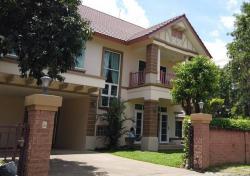 ให้เช่าบ้านเดี่ยว หลังมุม 4 ห้องนอน พร้อมเรือนรับรอง บ้านหัวมุมติดถนนใหญ่ ติดสวนหย่อม 2 สวน ทำเลดีที่สุดในโครงการ