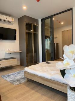 Life Rama 4 Asoke peaceful private comfortable 21st floor Klong Toei MRT