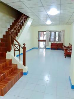 ซ.รามคำแหง180-186 MRT ตลาดมีนบุรี 1 กม. ให้เช่าทาวเฮ้าส์ 2 ชั้น รร.นานาชาติร่วมฤดี 2.5 กม. 2นอน