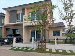 MT204 เช่า บ้านเดี่ยว พร้อมอยู่ หมู่บ้าน centro ประชาอุทิศ90 ซอยประชาสามัคคี ใกล้ทางด่วนกาญจนาภิเษก เดินทางสะดวก