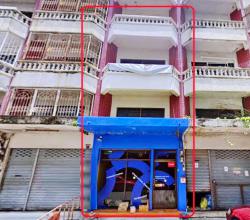 สุขุมวิท81 บิ๊กซี เอ็กซ์ตร้า อ่อนนุช 4-12 7-11ในซอย 300 ม. ตลาดอ่อนนุช 500ม. ทำขนส่งได้ ให้เช่าตึกแถว 4ชั้น BTSอ่อนนุช 1กม. 