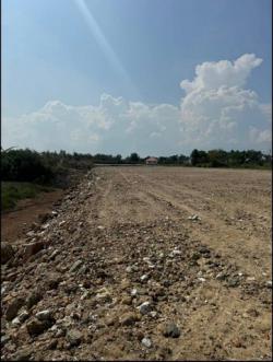 ขายที่ดินสวย 7 ไร่ 2งาน 10 ตร.ว. ปราณบุรี ประจวบฯ  ที่ดินติดถนนคอนกรีต