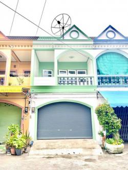 ขายทาวน์เฮ้าส์นาป่าเมืองชลบุรี ขายบ้านทาวเฮาว์2ชั้น ม.บ สุขประยูร ซ.3 เนื้อที่19 ตารางวา 2 ห้องนอน 2 ห้องน้ำ