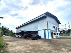 ขายโรงงานบ้านบึงชลบุรี เนื้อที่ 2 ไร่ พื้นที่สีเหลือง มีใบรง 4 (โรงฉีด โรงแม่พิมพ์)  พื้นที่อาคาร: 1067 ตารางเมตร
