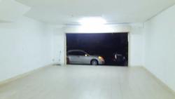 รร.นานาชาติสารสาสน์วิเทศศึกษา 3 กม. ปั๊ม ปตท ประชาอุทิศ-สุขสวัสดิ์ 550 ม. ให้เช่าอาคารพาณิชย์ 2 ชั้น  3 นอน 2 น้ำ 20 ตร.วา160 ตร.ม.