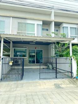 โลตัส  ประชาอุทิศ  900ม. ตลาดประชาอุทิศ 90 800 ม. indy ให้เช่าทาวน์โฮม 2 ชั้น ติดถนน 18ตร.ว. 146ตร.ม.  2นอน 3น้ำ ตลาดแฟลต กทม. ทุ่งครุ 1 กม