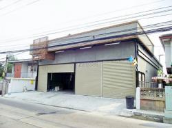 ทำเลติดถนนพหลโยธิน BTS คูคต 1.6 กม.ให้เช่าร้าน และสำนักงาน 2 ชั้นเซียร์ รังสิต 3 กม. รร.สารสาสน์วิเทศสายไหม 2.9 กม.5 นอน 2 น้ำ 