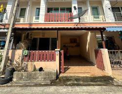 ขายทาวน์เฮ้าส์หมู่บ้านณัฐยาซอย 3 | อยู่หน้าค่ายกำแพงเพชรกระทุ่มแบน