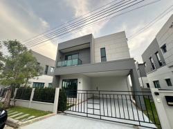 รหัสC7047 ให้เช่าบ้านเดี่ยว 2 ชั้น Centro โซนโทร บางนา ตกแต่งสวยพร้อมอยู่ ใกล้เมกะบางนา และ รร. นานาชาติ