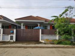 ขายบ้านแฝด  หมู่บ้านรติรัตน์ ซอยวัดมะสง ถนนบ้านกล้วย-ไทรน้อย นนทบุรี