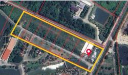 ขายที่ดินบ้านบึงชลบุรี ขายที่ดิน 8ไร่ 1 งาน 77  ตรว.ที่ติดตัดเป็นล๊อคละ1ไร่ หรือซื้อยกแปลงได้