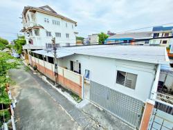 รพ.ลาดพร้าว600ม. .โกดังให้เช่า  670 ตร.ม.  เดอะมอลล์ บางกะปิ MRT ลาดพร้าว 101 1.4 กม บิ๊กซี  ลาดพร้าว1 Food Land  เซ็นทรัล อีสต์วิลล์ 3 กม.