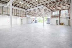  โกดังให้เช่า 4 นอน 4 น้ำ  ใกล้รร.อัสสัมชัญธนบุรี 1 กม  450 ตร.ม. บางไผ่ บางแค สาย2-3 หมู่บ้านเศรษฐกิจ