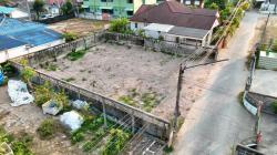 ขายที่ดิน 100 ตารางวา ขายที่ดินใจกลางศรีราชา ขายที่ดินใกล้อัสสัมชัญศรีราชา ชลบุรี ถนนศรีราชา-หนองยายบู่ ถนนเก้ากิโล ทำเลดี 