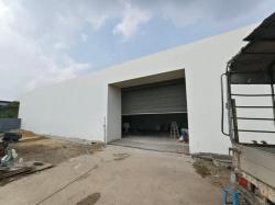 ให้เช่า โกดังสร้างใหม่ ย่านจตุโชติ วัชรพล ที่ดิน 200 ตรว. โกดังขนาด 12*31 เมตร พื้นที่ใช้สอย 370 ตร.ม เพดานสูง 6 เมตร