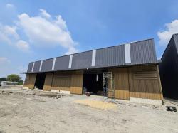 ให้เช่าโกดัง 300-1,200 ตร.ม. ถนนสุขาภิบาล 5 ห้าแยกวัชรพล ติดตลาดนัดเลียบด่วน