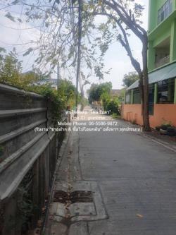 พื้นที่ดิน ขายที่ดินเปล่าถมแล้วแปลงเล็ก 100 ตร.ว. หลังหมู่บ้านเสนานิเวศน์โครงการ 2 ราคา 6,500,000 บาท  6500000 THAI BAHT  พ.ท. 0 sq.wa 1 NGAN 0 RAI ใกล้กับ เป็นที่ดินขนาดเล็ก ทรงสี่เหลี่ยมผืนผ้า ติดถนน ที่ตั้งอยู่ในบริเวณชุมชนที่มีสิ่งอำนวยความสะดวกโ