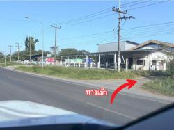 ที่ดินเปล่ามีเอกสารสิทธิ์โฉนดครุฑแดง 6 ไร่ 1 งาน 10 ตารางวา ยโสธร  ขนาดที่ดิน : 6 ไร่ 1 งาน 10 ตารางวา  ที่ตั้ง : ต.น้ำคำใหญ่ อ.เมืองยโสธร จ.ยโสธร พิกัด : https://maps.app.goo.gl/jEJXnNStwrwAnDZt6?g_st=ic  รายละเอียด ที่ดินเปล่ามีเอกสารสิทธิ์โฉนดครุฑแดง พ