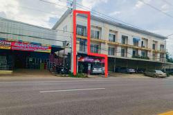 ขายขาดทุนอาคารพาณิชย์ 3 ชั้น ติดถนนสายแม่สอด-อุ้มผาง อาคารพาณิชย์พระธาตุผาแดง