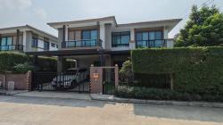 ให้เช่าบ้านเดี่ยว โครงการภัสสร บางนา-สุวรรณภูมิ  หลังมุม ย่าน ถนนกิ่งแก้ว ใกล้ทางออกถนนบางนา