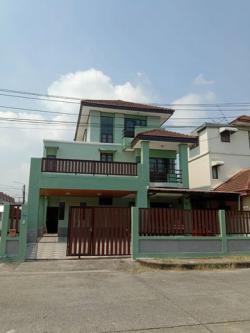 ให้เช่าบ้านเดี่ยว3ชั้น ใกล้ MRT สายสีชมพู สถานีวัชรพลใกล้ ห้างเพลินนารี่ มอลล์   ห้าแยกวัชรพล หมู่บ้านเอกนคร  ย่านท่าแร้ง