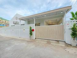 ขายด่วน บ้านเดี่ยว 1 ชั้น โมเดิร์นโฮม โรงโป๊ะ ใกล้แหลมฉบังและพัทยา FP-H01744 