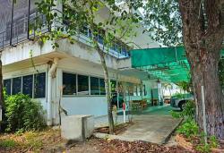 ขายที่ดินพร้อมสิ่งปลูกสร้างเกาะจันทร์ชลบุรี ที่ 41-1-92 ไร่ โรงงานผลิตเฟอร์นิเจอร์พร้อมดำเนินกิจการ  มีใบอนุญาตรง4 ผังสีเหลือง