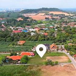 ขายที่ดินบางเสร่ ทำบ้านสองชั้นเห็นทะเล  เหมาะกับการซื้อไว้สร้างบ้าน หรือลงทุน 