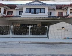 4ห้องนอนขายหมู่บ้านชอรุ่งเรืองหก20วาใกล้เทศบาลบางบัวทอง 