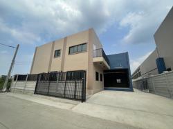 ให้เช่าโกดัง-โรงงานให้เช่า บางใหญ่ นนทบุรี(ซอยปิ่นบังอร) 380 ตารางเมตร