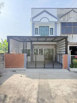 ขายทาวน์เฮาส์ 2 ชั้น หมู่บ้านอัมรินทร์ 3 บ้านสวย พร้อมอยู่ แถมเฟอร์นิเจอร์ครบครัน เนื้อที่ 24 ตรว 3นอน 2น้ำ ใกล้รถไฟฟ้าสายสีเขียว