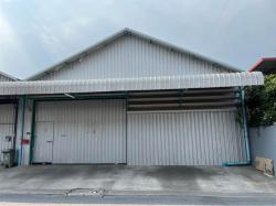 ให้เช่าโกดัง200ตร.ม. หกล้อเข้าได้  ย่านพระราม2 บางขุนเทียน  ซอยสะแกงาม เหมาะสำหรับทำคลังสินค้า 