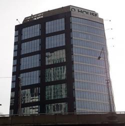 Office อาคารคิวเฮ้าส์ เพลินจิต ขนาด 1 ตาราง.วา  85000 THB BIG SURPRISE!!